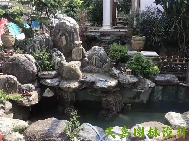 钦州小型庭院假山鱼池